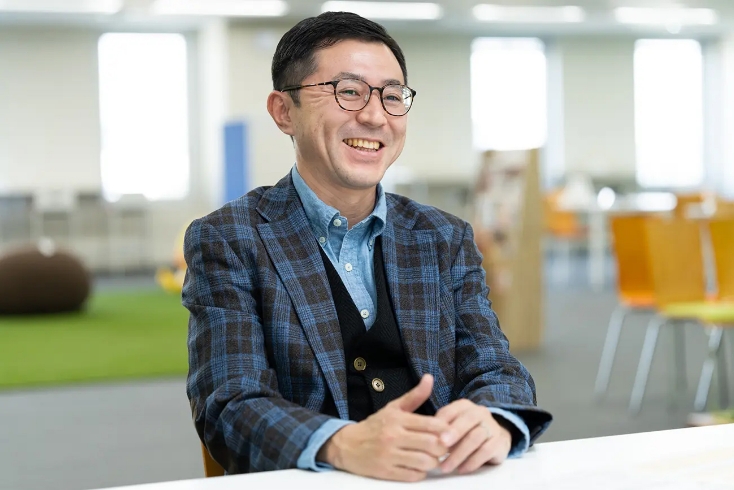 石垣佳孝氏