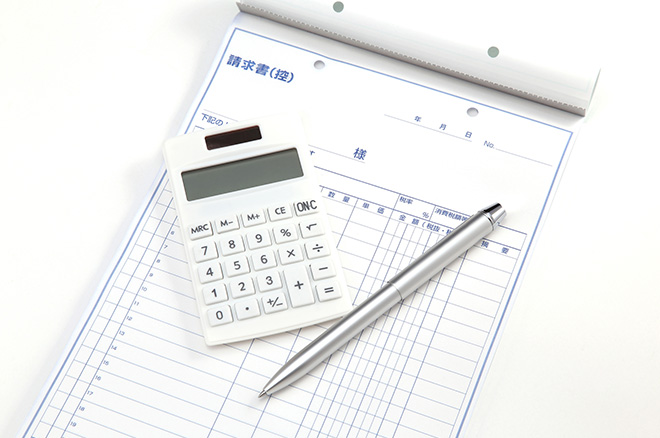 売掛金と買掛金の違いは？覚え方からバランス、仕訳例まで分かりやすく解説