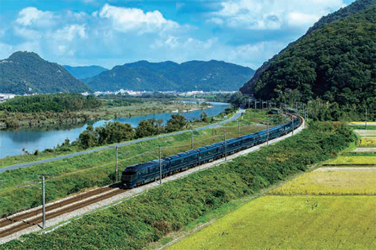 憧れの「TWILIGHT EXPRESS 瑞風」で旅する せとうち・山陰周遊コース 西日本の原風景を堪能する4日間