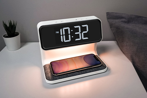 アデッソ ワイヤレスチャージングクロックwithベッドライト QA-04 イメージ