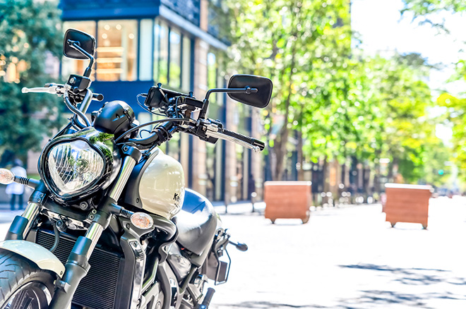 バイクを分割払いで購入するには?クレジットカード払いにするメリットも紹介|クレジットカードの三井住友VISAカード