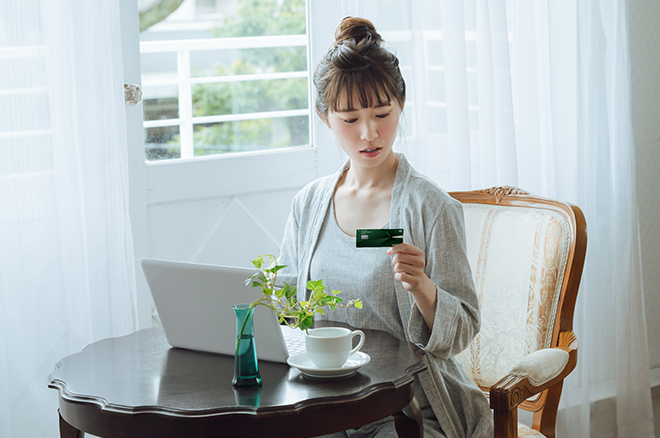クレジットカードの名義を変更しないとどうなる?名義変更しないリスクについて解説|クレジットカードの三井住友VISAカード
