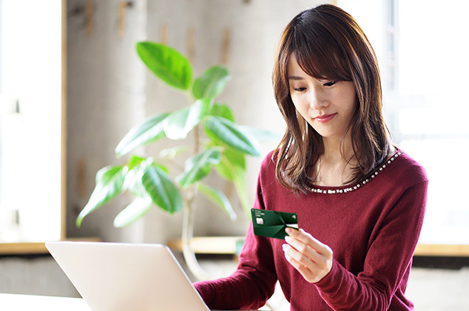 クレジットカードの特典とは?三井住友カードのお得な特典や優待サービスも解説|クレジットカードの三井住友VISAカード