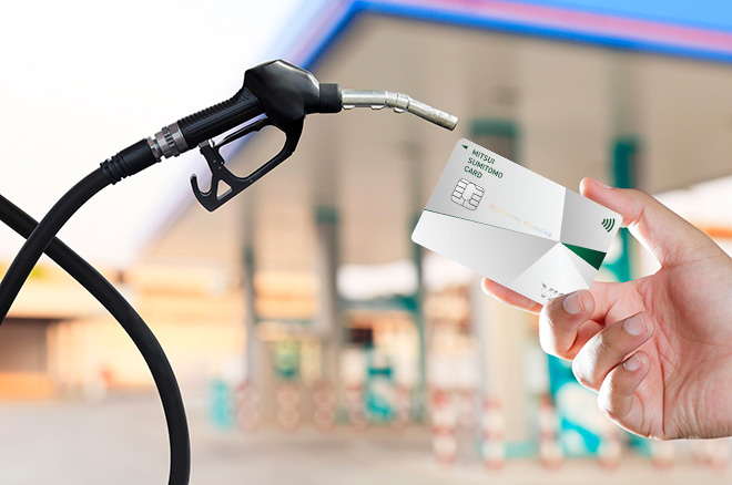 法人カードでガソリン代は支払える?おすすめのカードと使い方のコツ