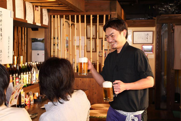 居酒屋の開業に必要な資格・手続き