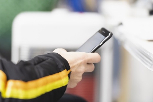 (3)スマホをかざすだけ! Apple Pay/ Google Pay™