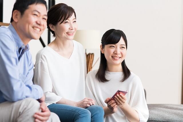 三井住友カードの「家族カード」の特徴とおすすめ活用法、「家族ポイント」との違いも紹介 