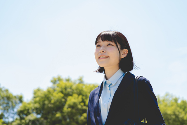【祝・卒業!】新社会人になったら「学生カード」はどうなるの?