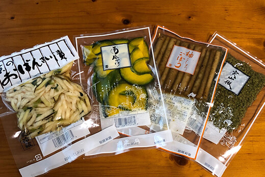 左から「京のおばんさい漬」「南瓜づけ」「柚こしょうごぼう」「実山椒」