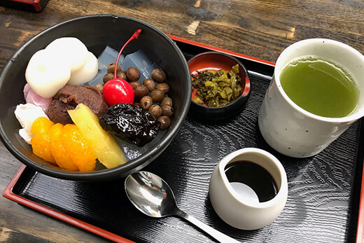 あんみつ(570円)