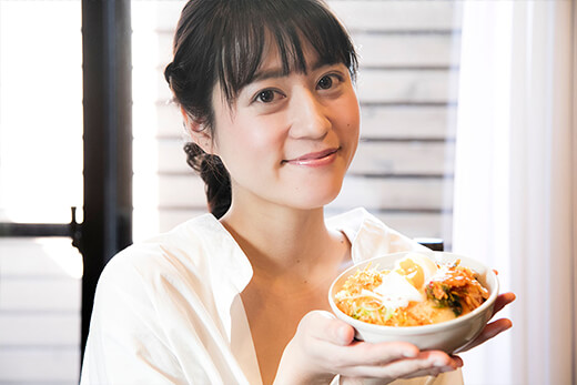 鯖缶ビビンバと京極さん
