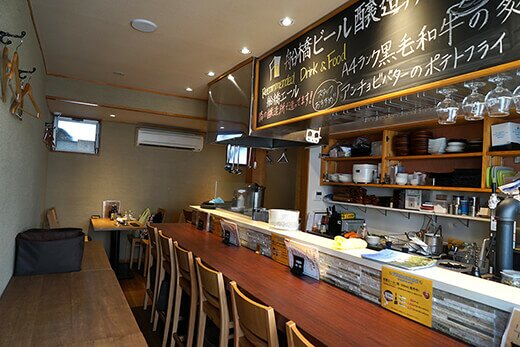 子連れでも気兼ねなく通える店内