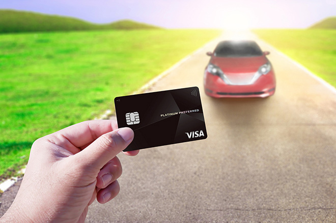 車の購入にクレジットカードは使える？お得な方法を解説