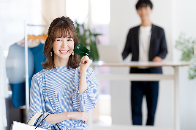 クレジットカードを発行会社で選ぶには？特徴やお得なカードを解説！
