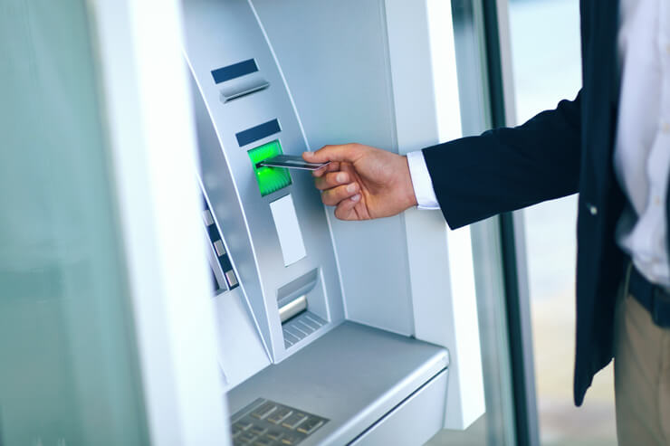 海外キャッシングが便利！ATMの使い方をマスターしましょう
